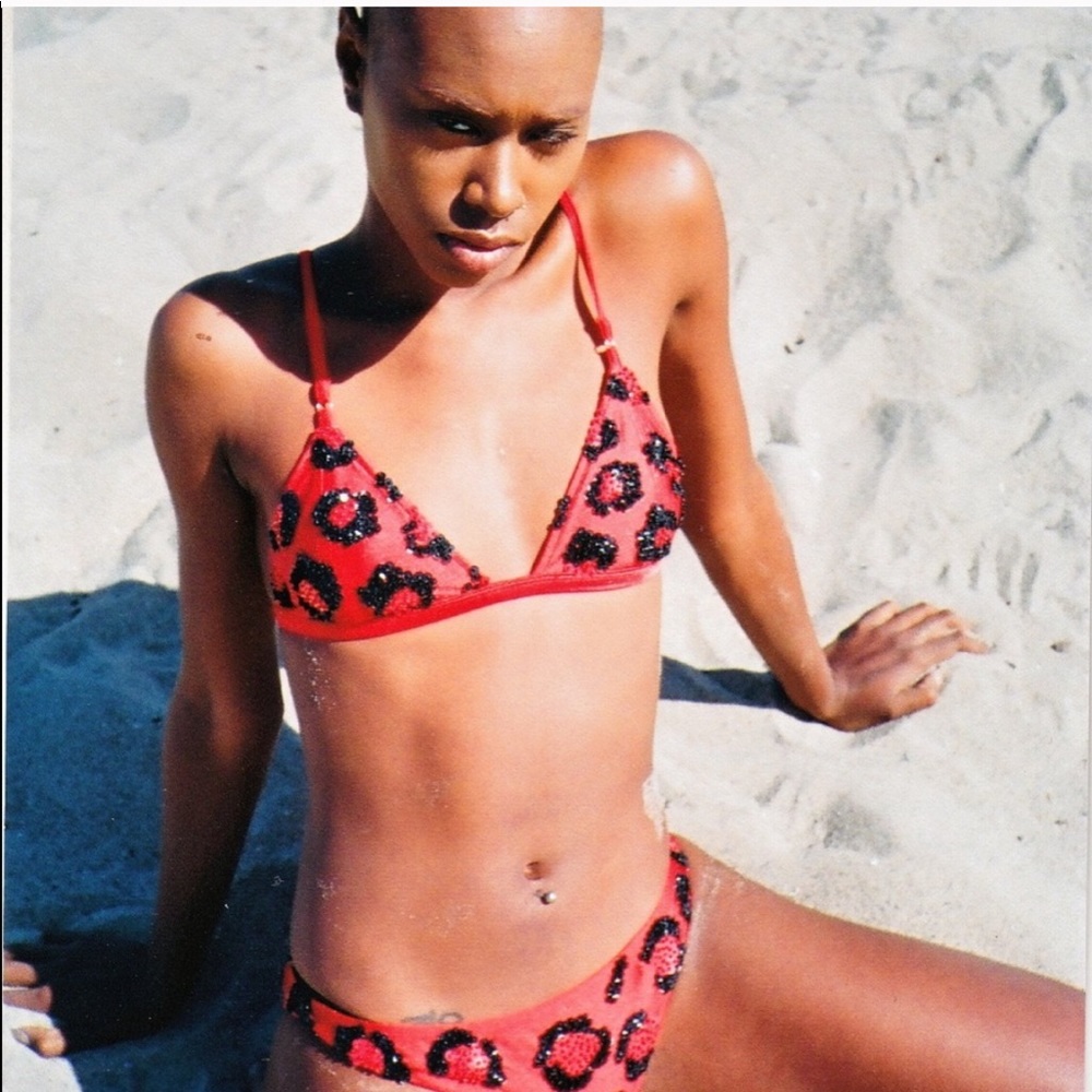 Red sea queen swim